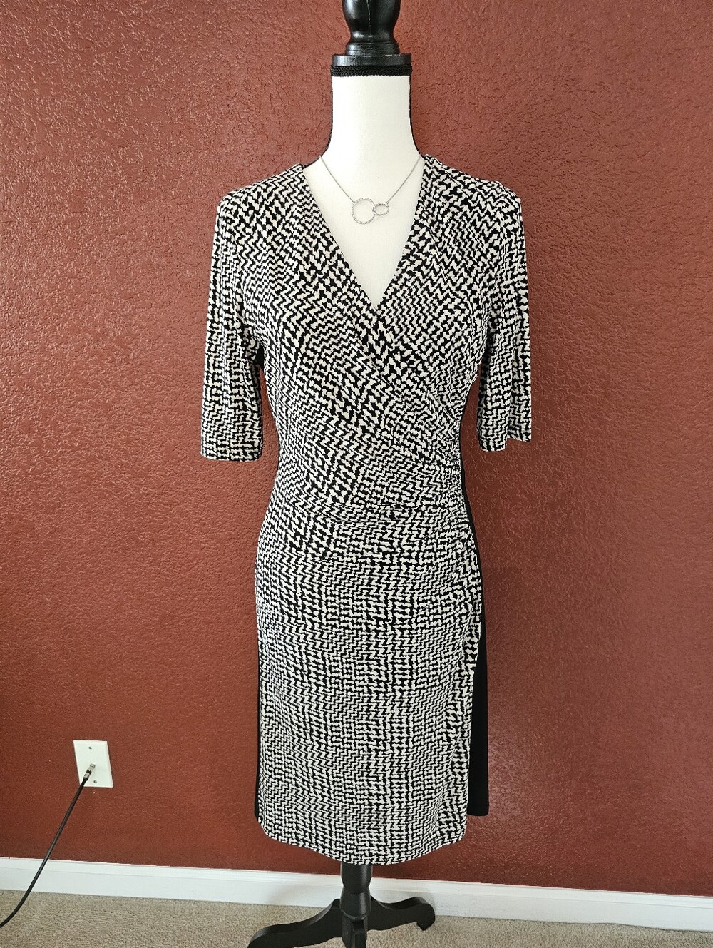 Ralph Lauren Black and White Printed Sheath Dress - Picture 3 of 7